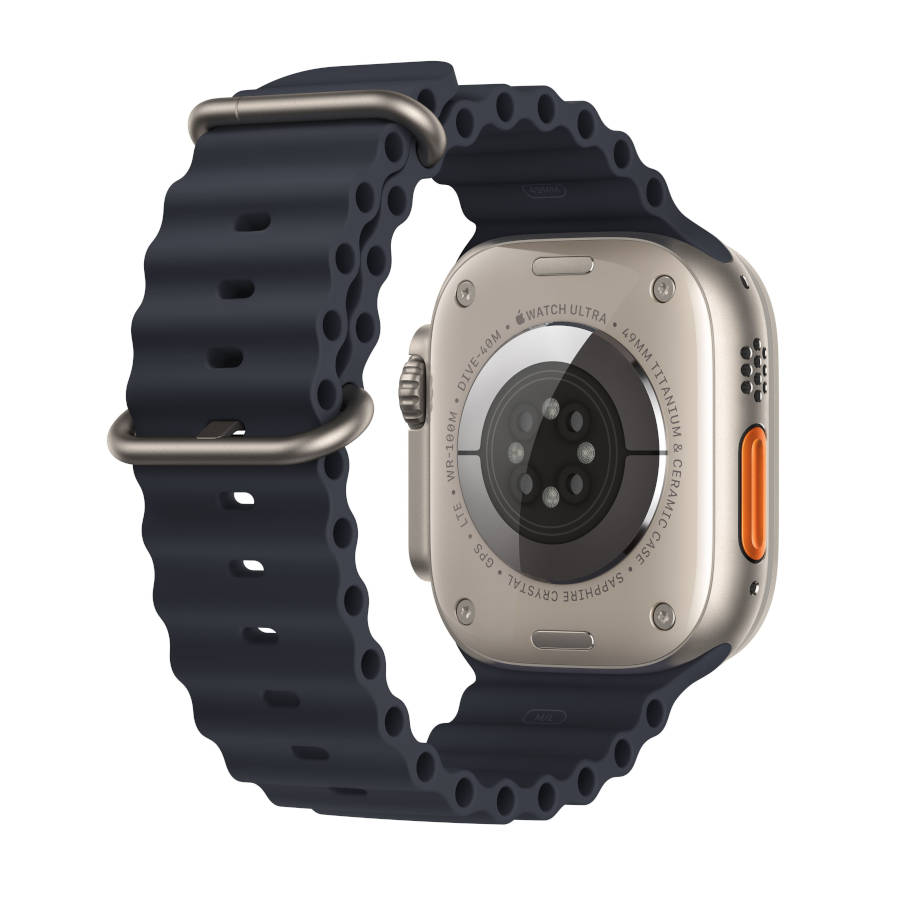 Apple Watch Ultra, 49 мм, корпус из титана, ремешок Ocean цвета «тёмная ночь»