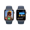 Apple Watch SE 2023, 44 мм корпус из алюминия серебристого цвета, спортивный ремешок цвета «грозовой синий» M/L