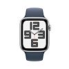 Apple Watch SE 2023, 44 мм корпус из алюминия серебристого цвета, спортивный ремешок цвета «грозовой синий» M/L